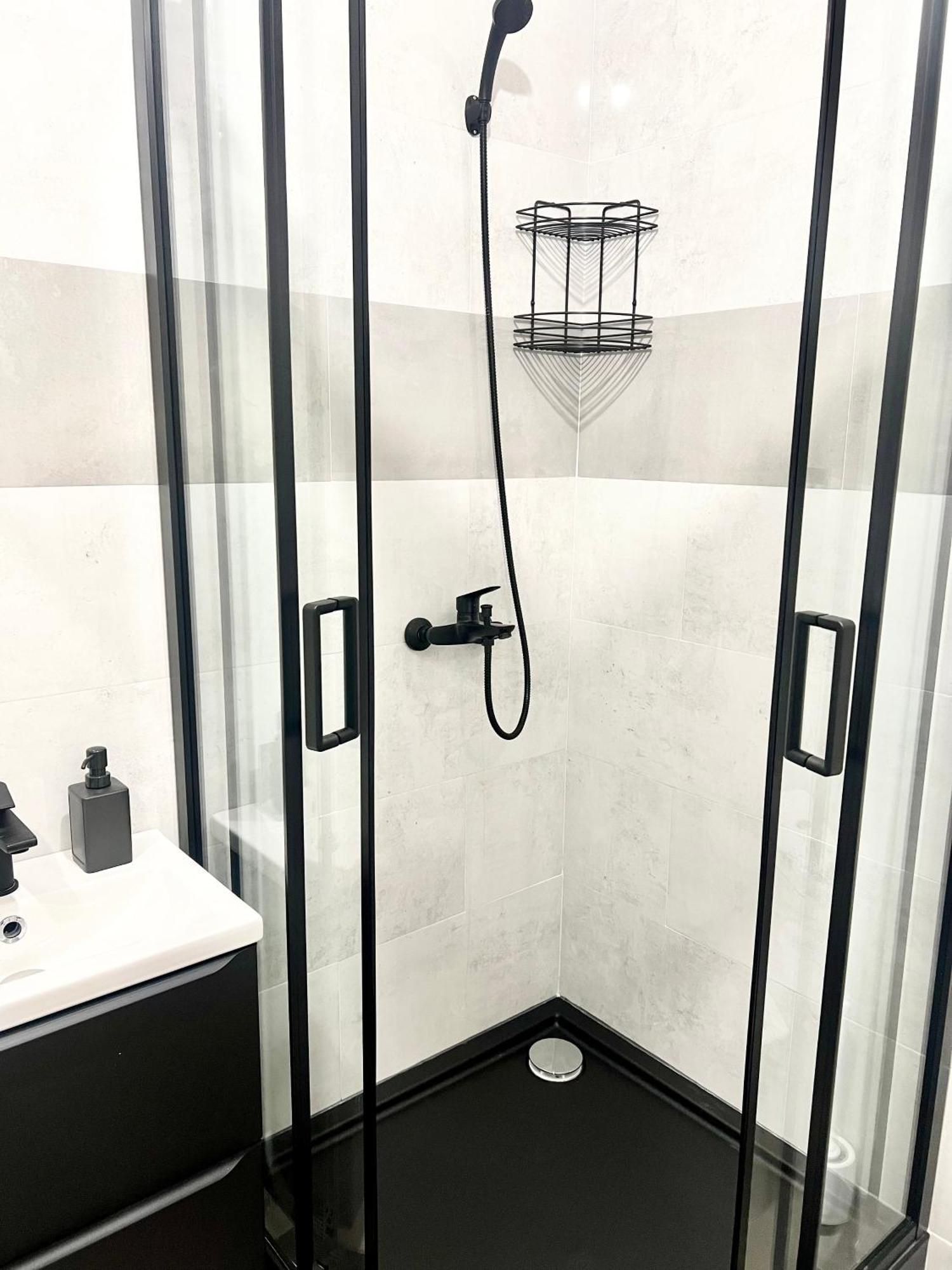 Zielone Apartamenty Katowice Chorzow Bilik gambar